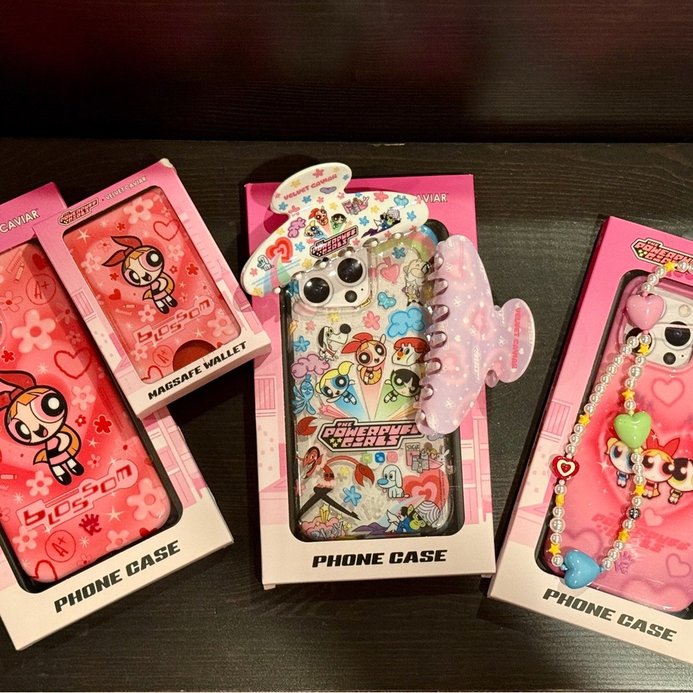 Velvet Caviar 16 pro max iPhone Phone Case Sets